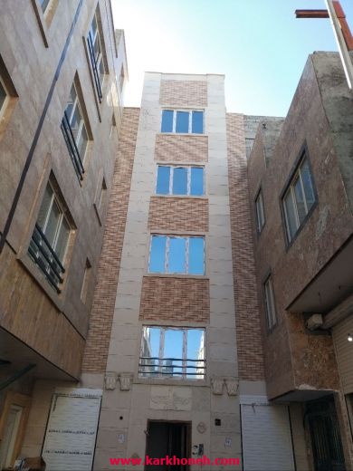 فروش ساختمان تجاری - اداری در شهرک صنعتی قرچک